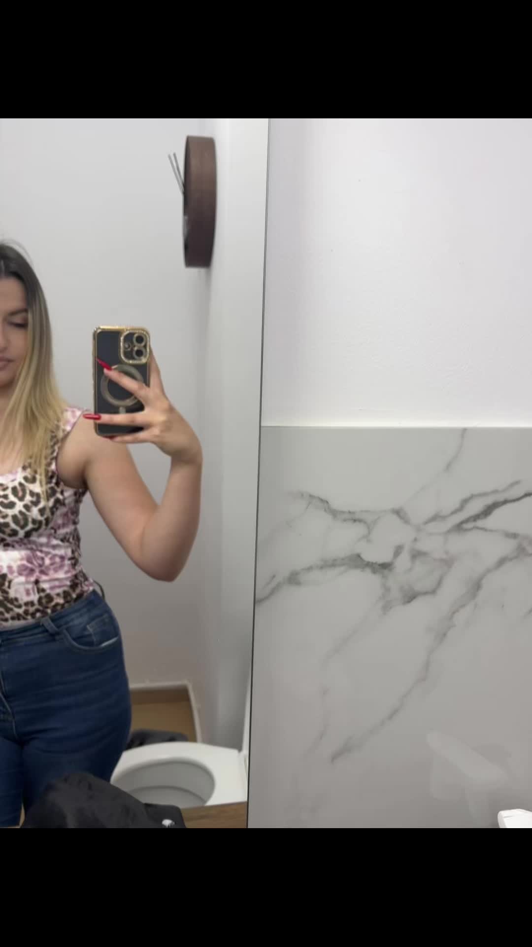 @Iuliaaaa_17