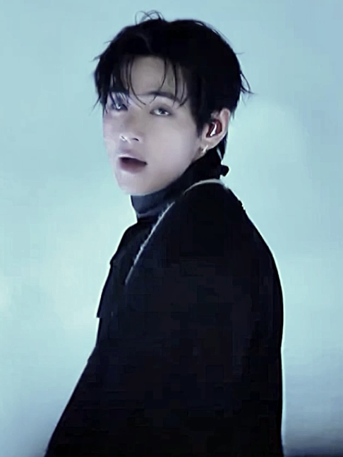 @𝗧𝗮𝗲𝗸𝗲𝗿𝗿𝗿⁷is seeing bts