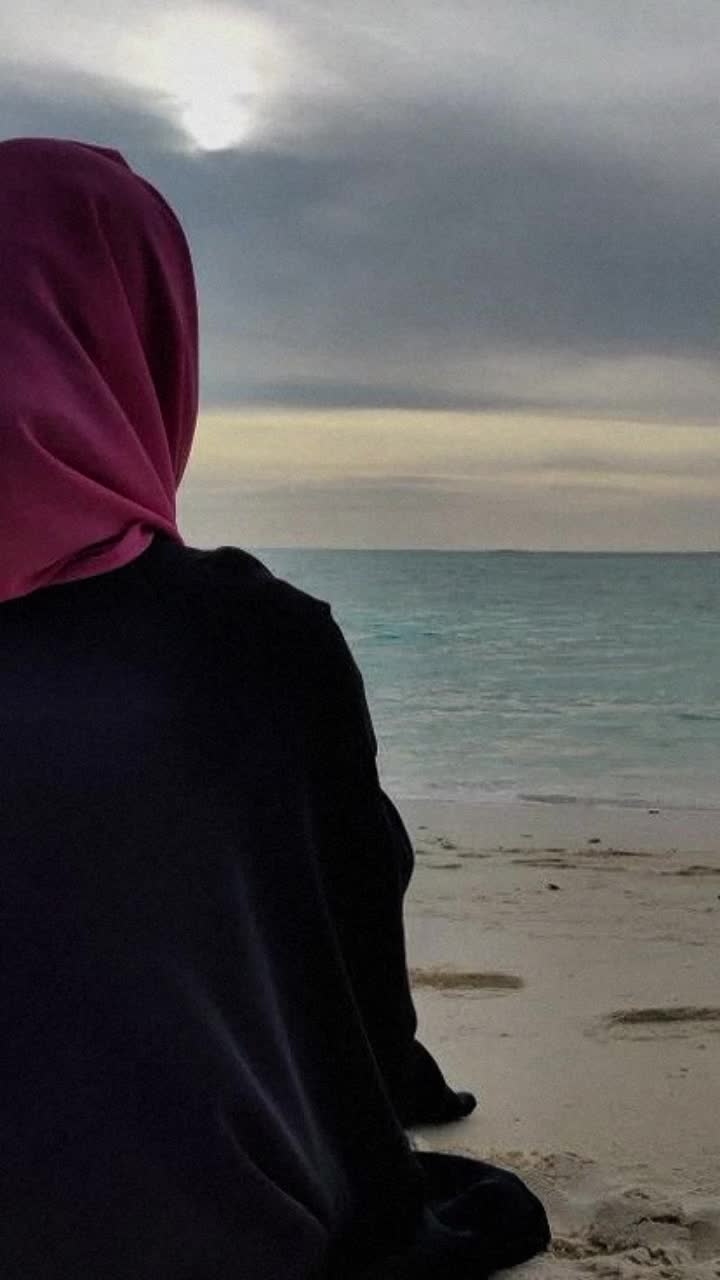 @Rbibi