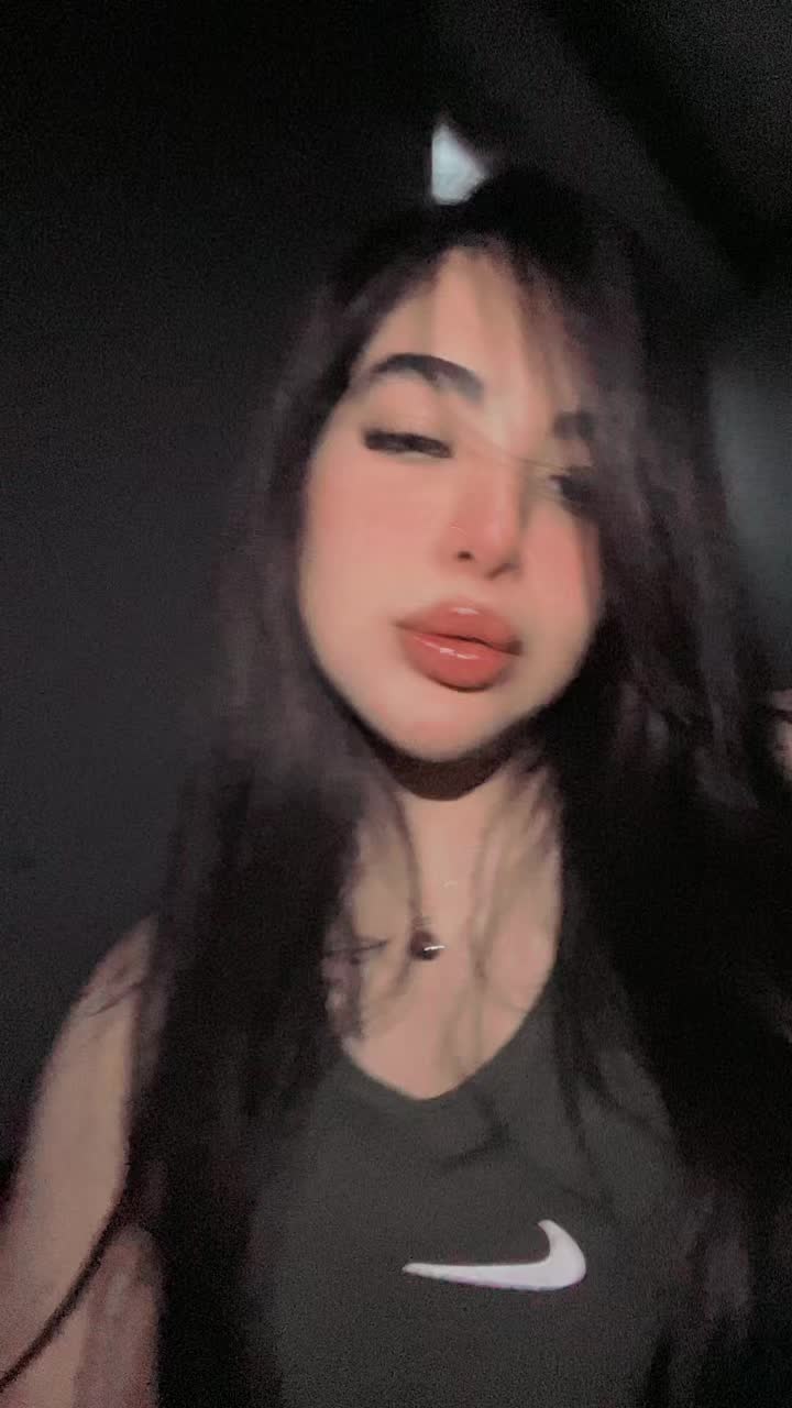 @mobinasharifi