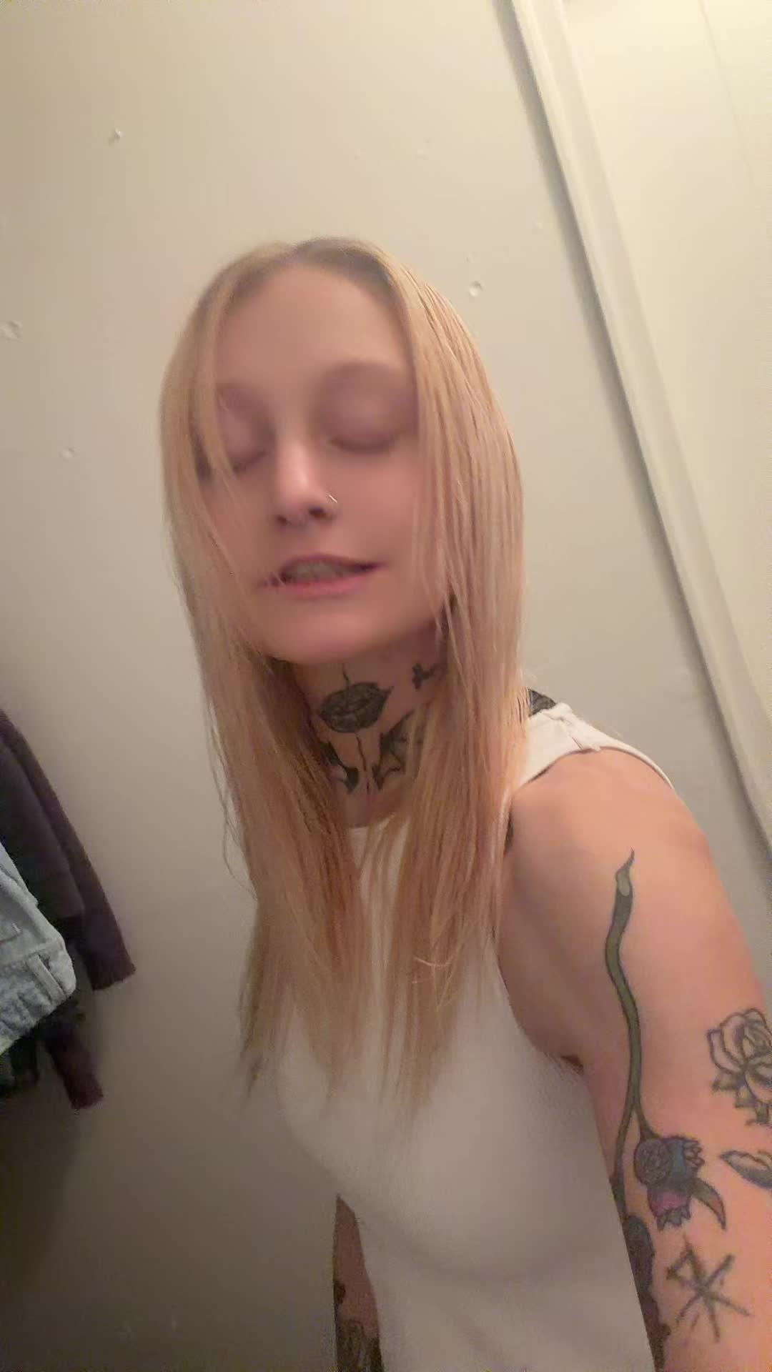 @Gab
