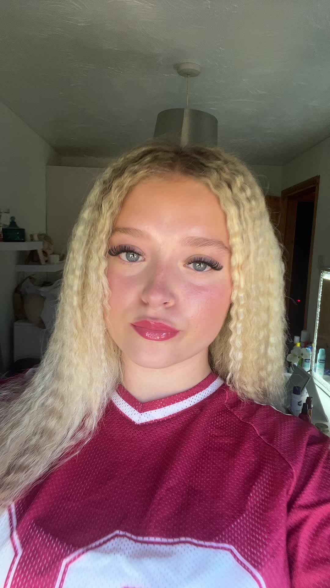 @Ellie&hearts;️