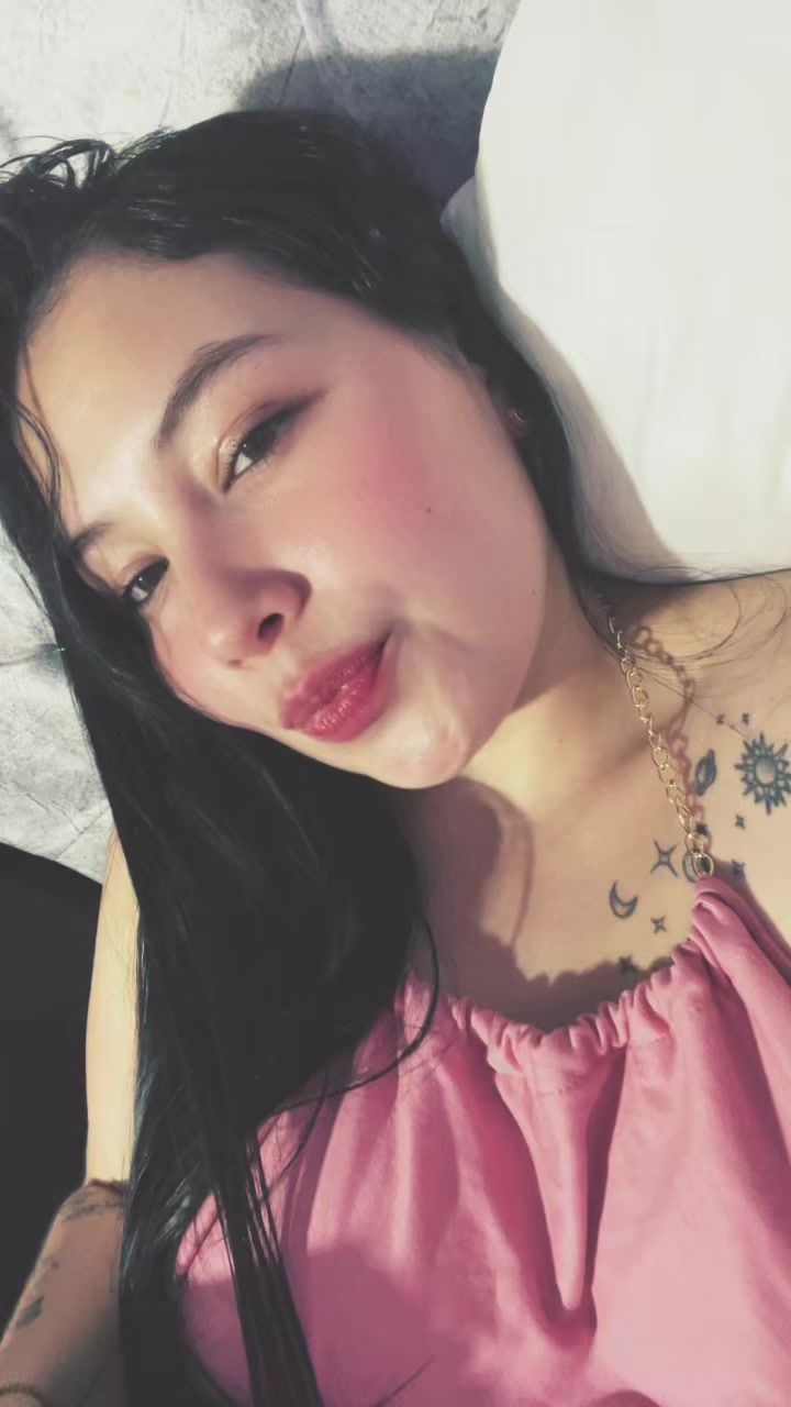 @𝐂𝐚𝐫𝐨𝐥🌸