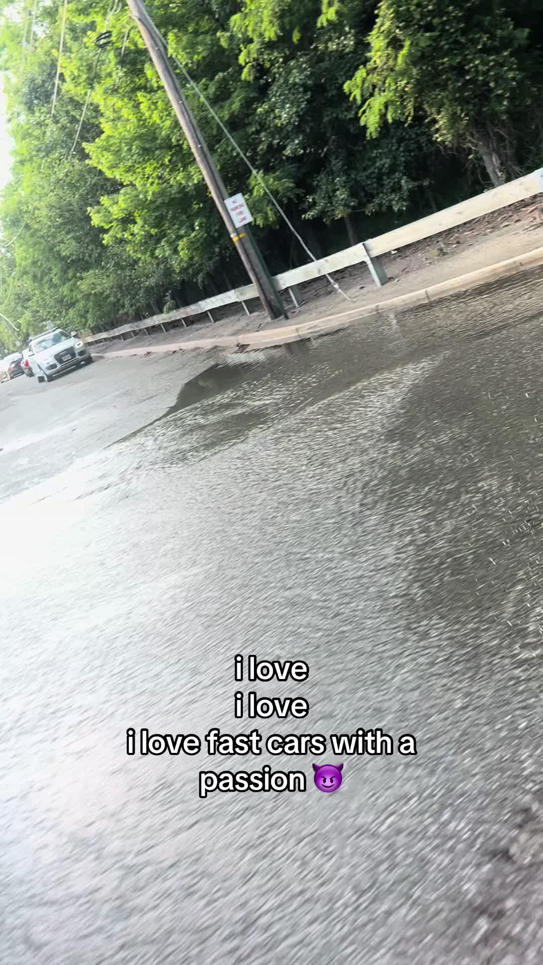 @lexi 𖣂