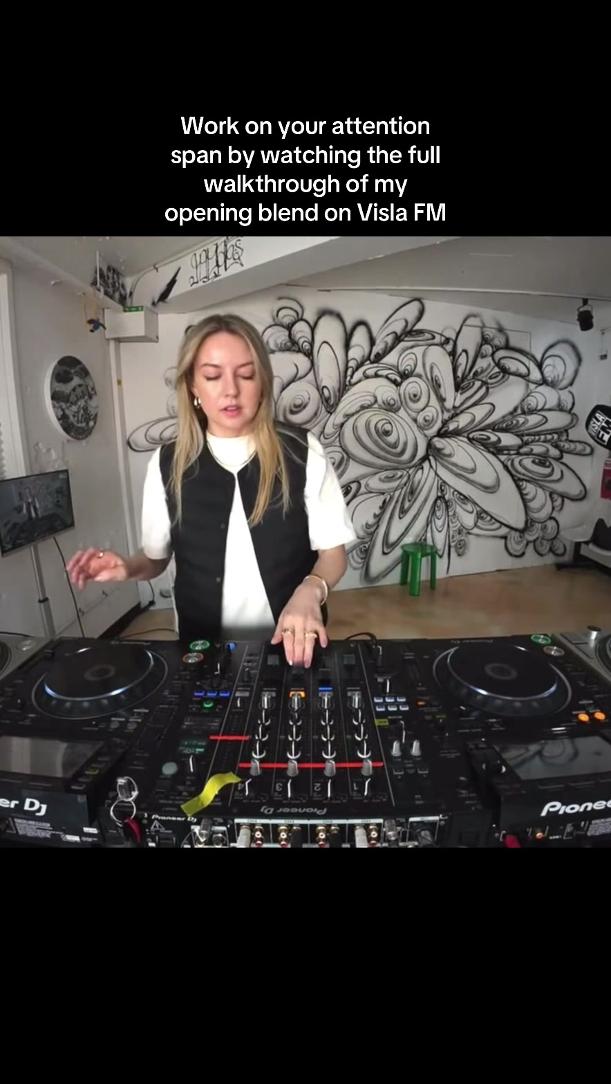 @Gabriella DJ uk