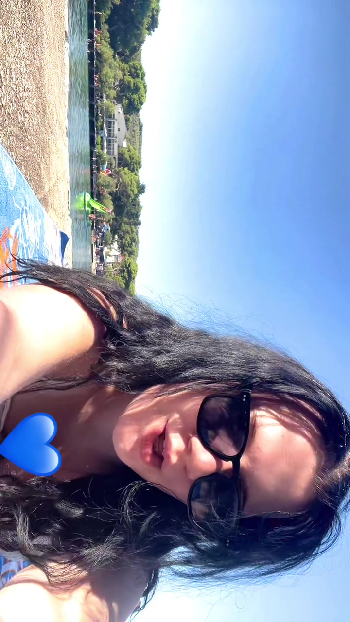 @𝐿𝑎𝑟𝑎🦥