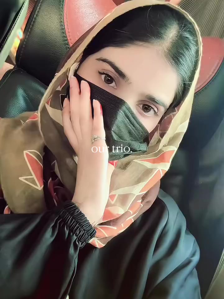 @𝒁𝒂𝒊𝒏𝒂𝒃 𝑸𝒖𝒆𝒆𝒏