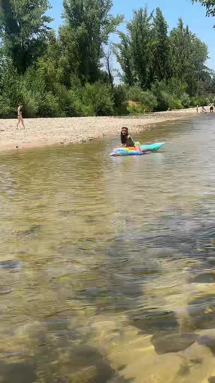 @Ahinoa