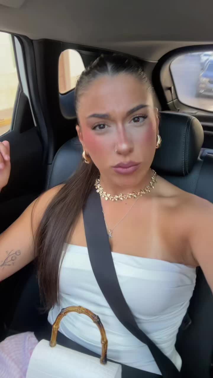 @VickyMartín