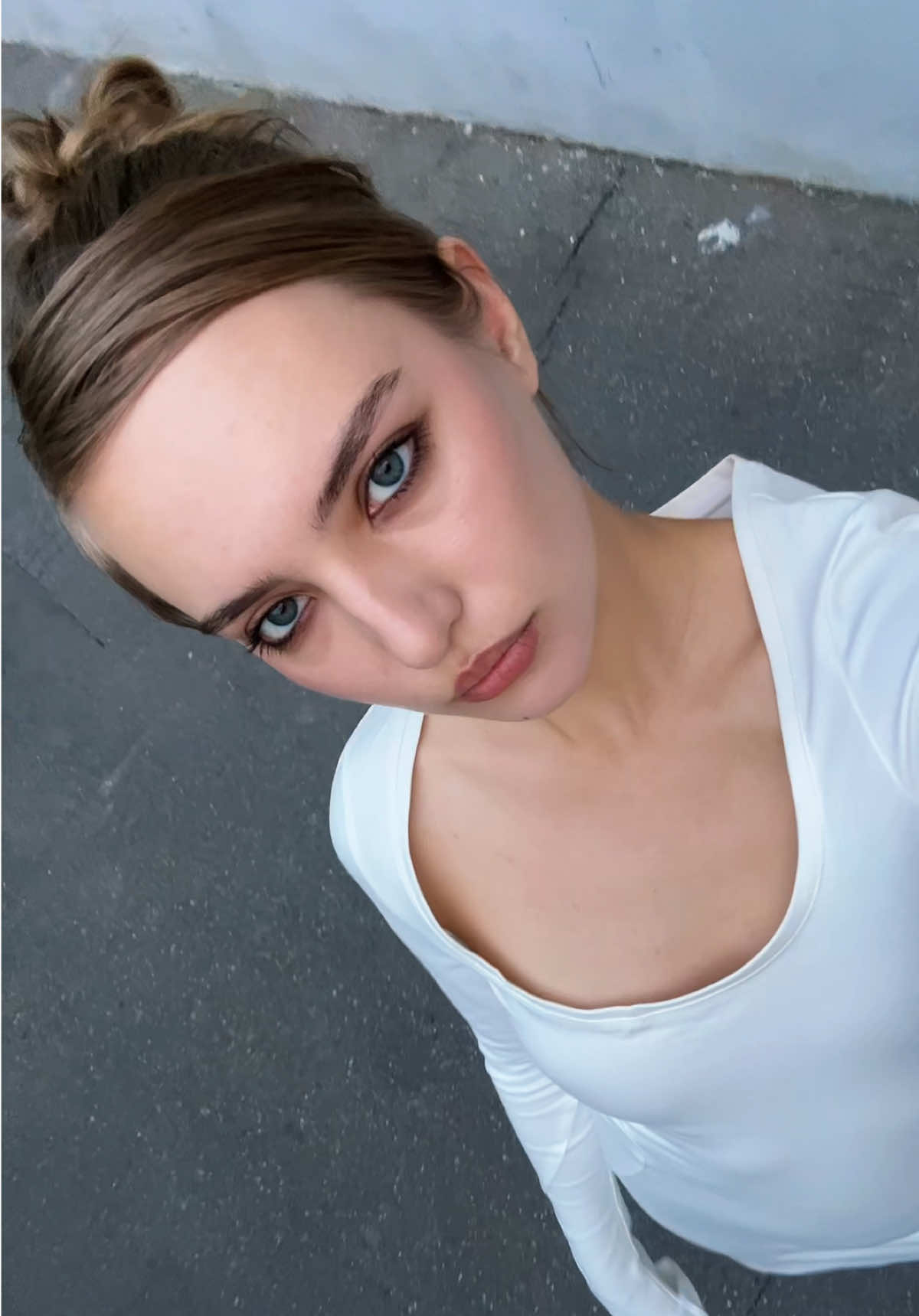 @vladlena
