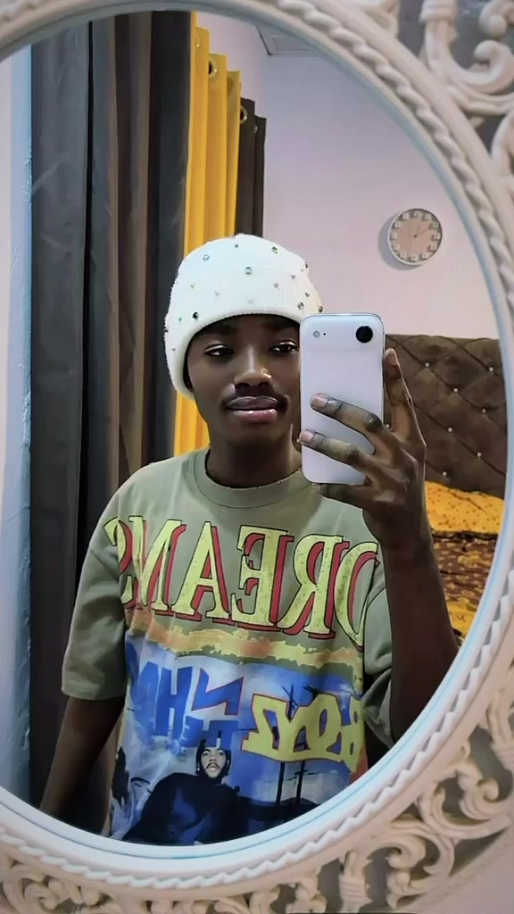 @4𝓟𝓕_𝓢𝓮𝓿𝓮𝓷7💚