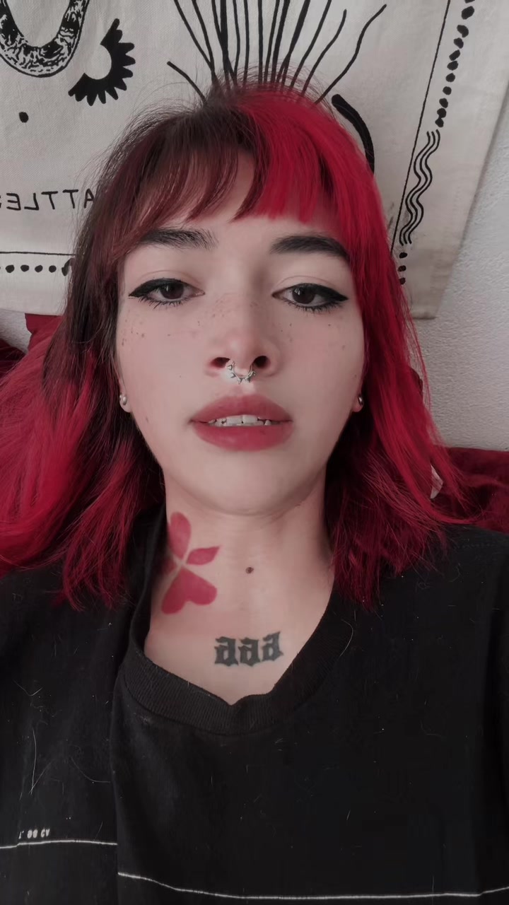 @Bee