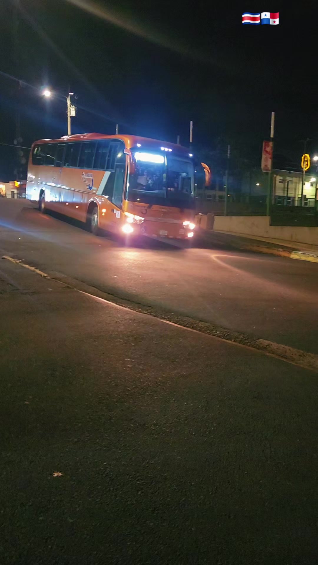 @Buses Tracopa 🇨🇷🇵🇦