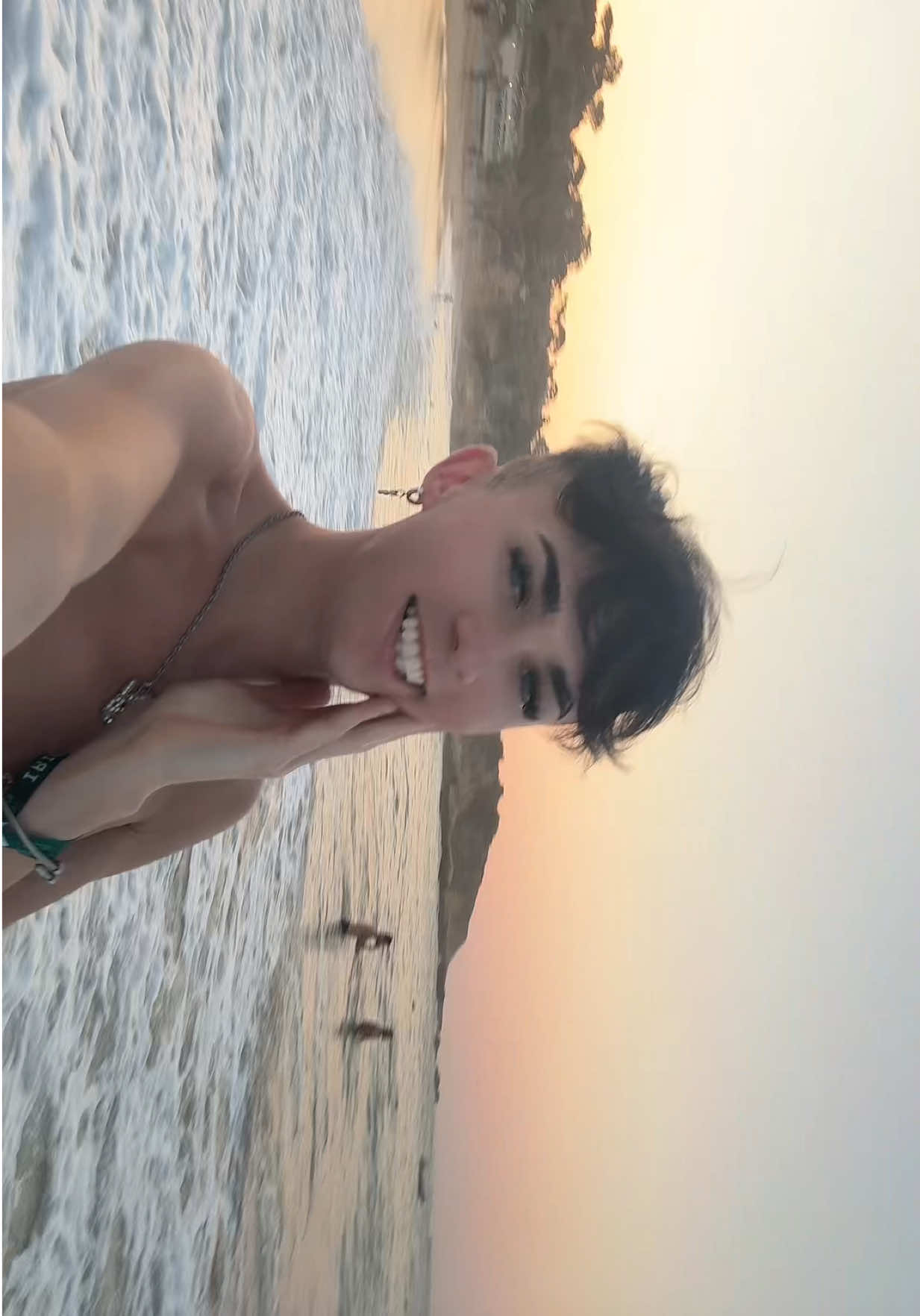 @𝑫𝑰𝑳𝑳𝑶𝑵 🐰