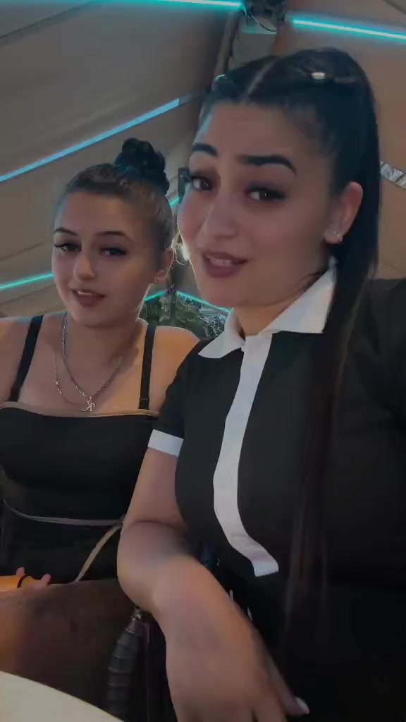 @M&oacute;nika🚬
