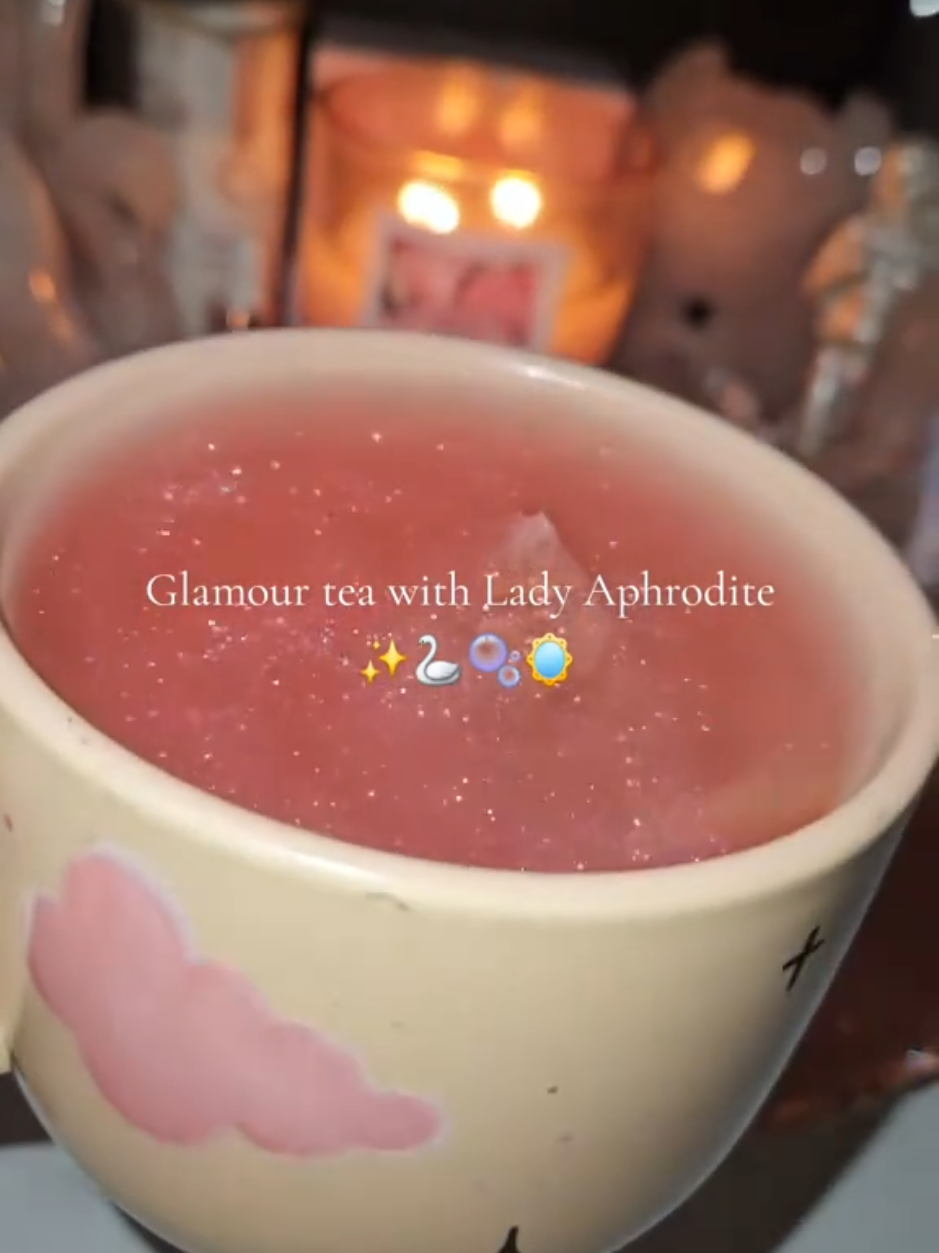 @Cinnamon Girl 🦢✨️🪞🫧
