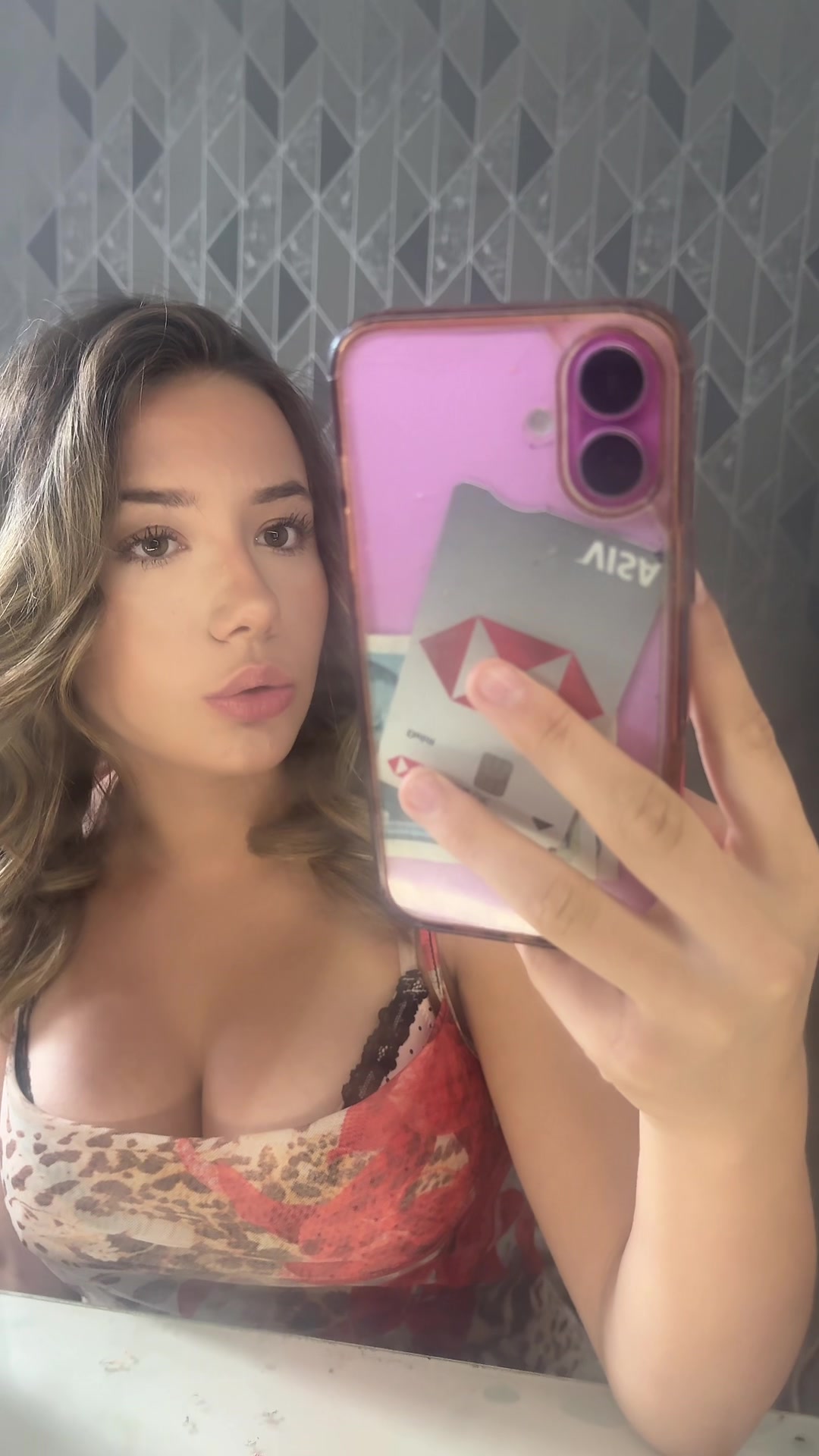 @Kacie🦒🐡