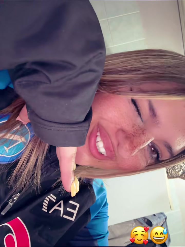 @Caterinaesposito ❤️&zwj;🔥