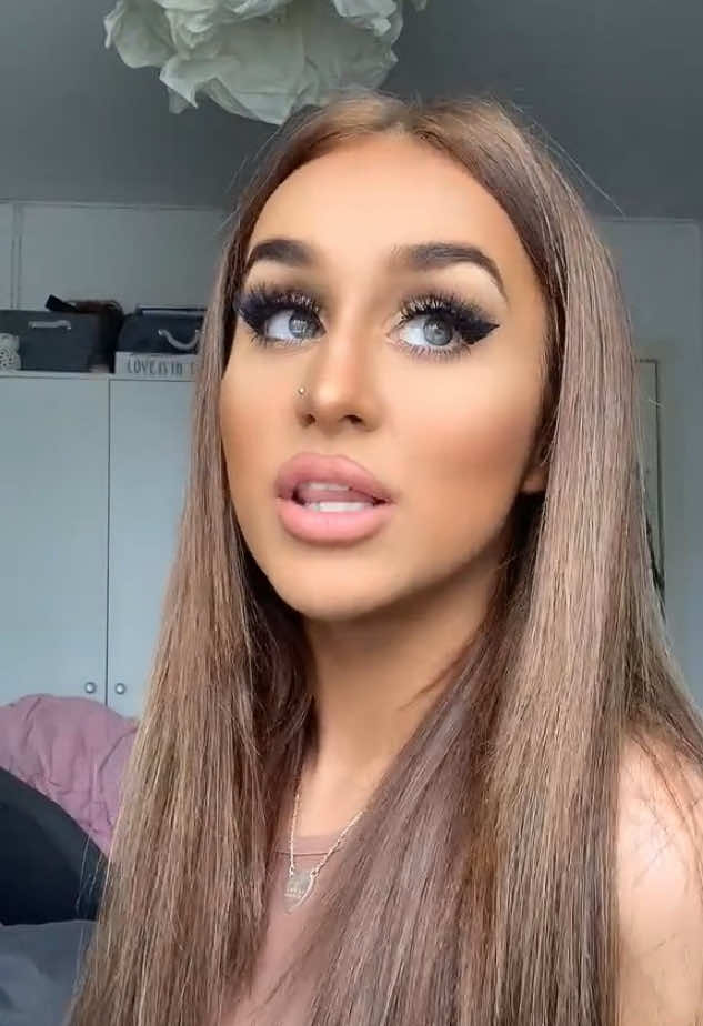 @Goddess Bella👸🏻
