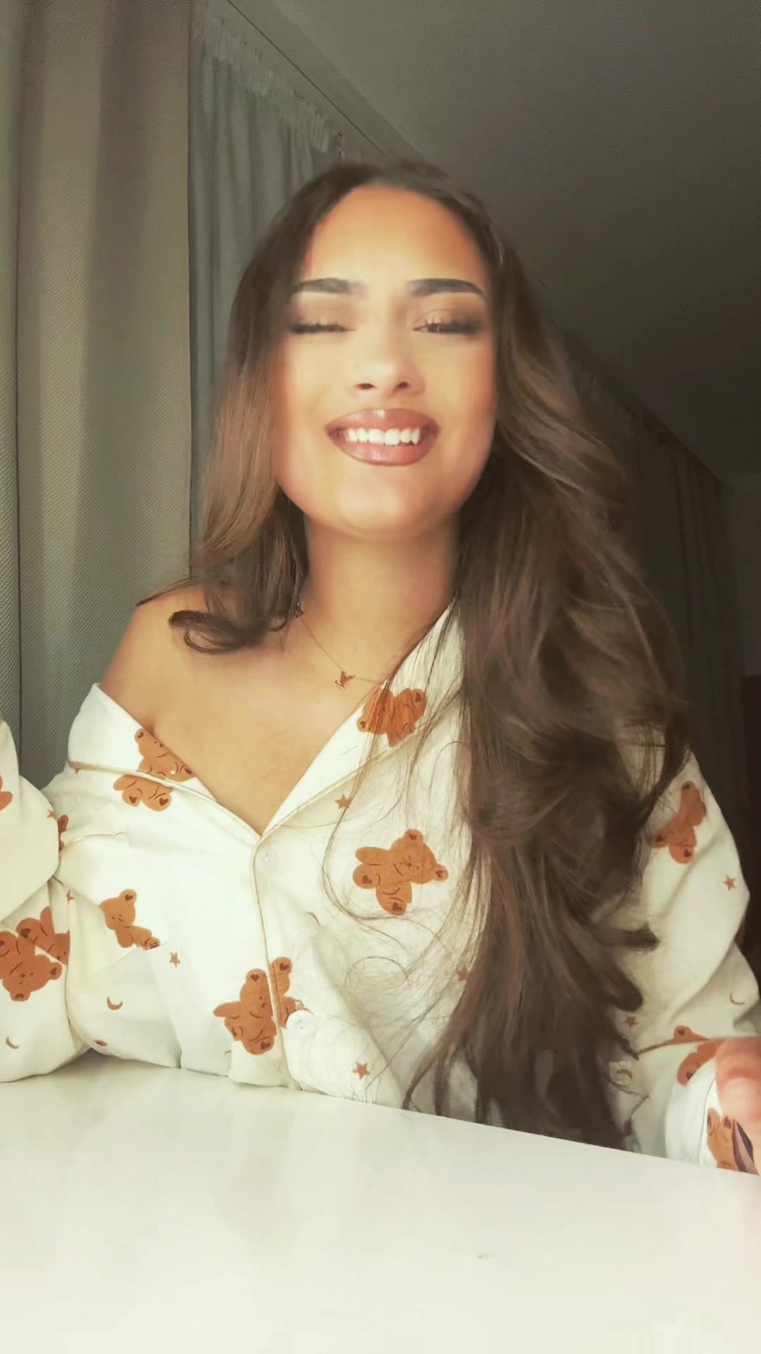 @𝐸🌺