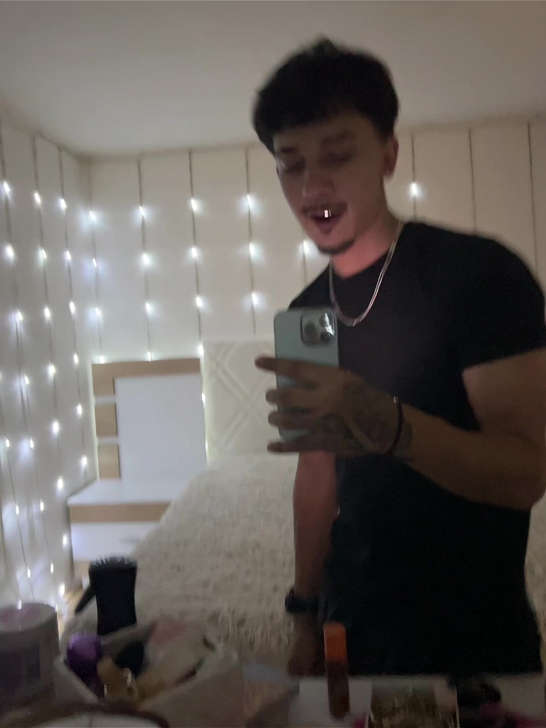 @E N V Y