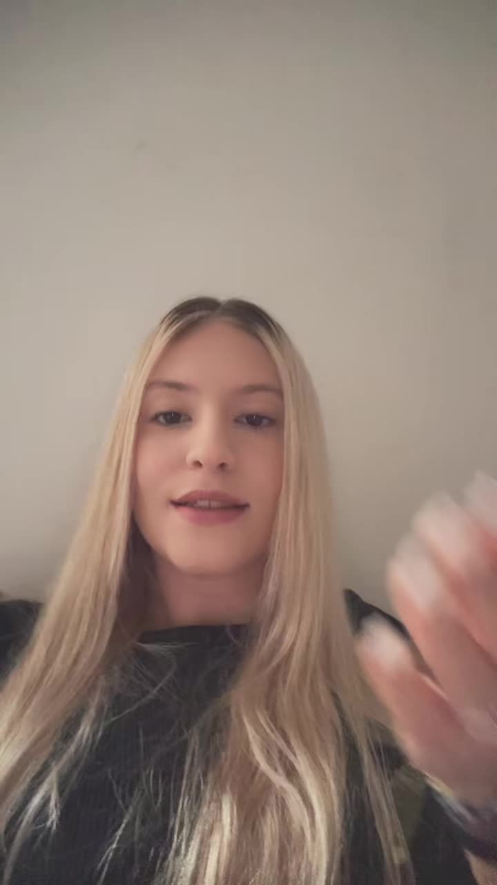 @Inaya30k🤍