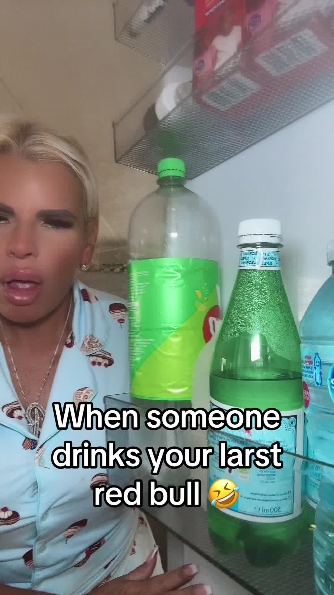 @The crazy blonde