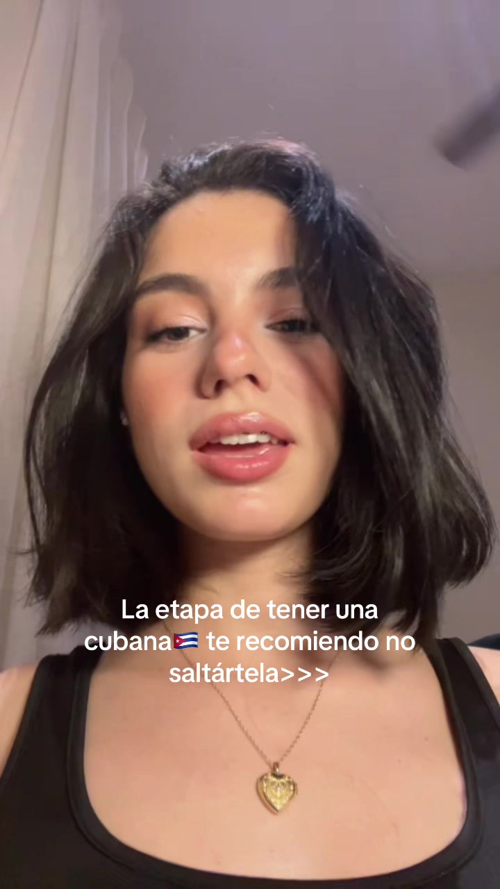 @Elizabeth🇨🇺🌟