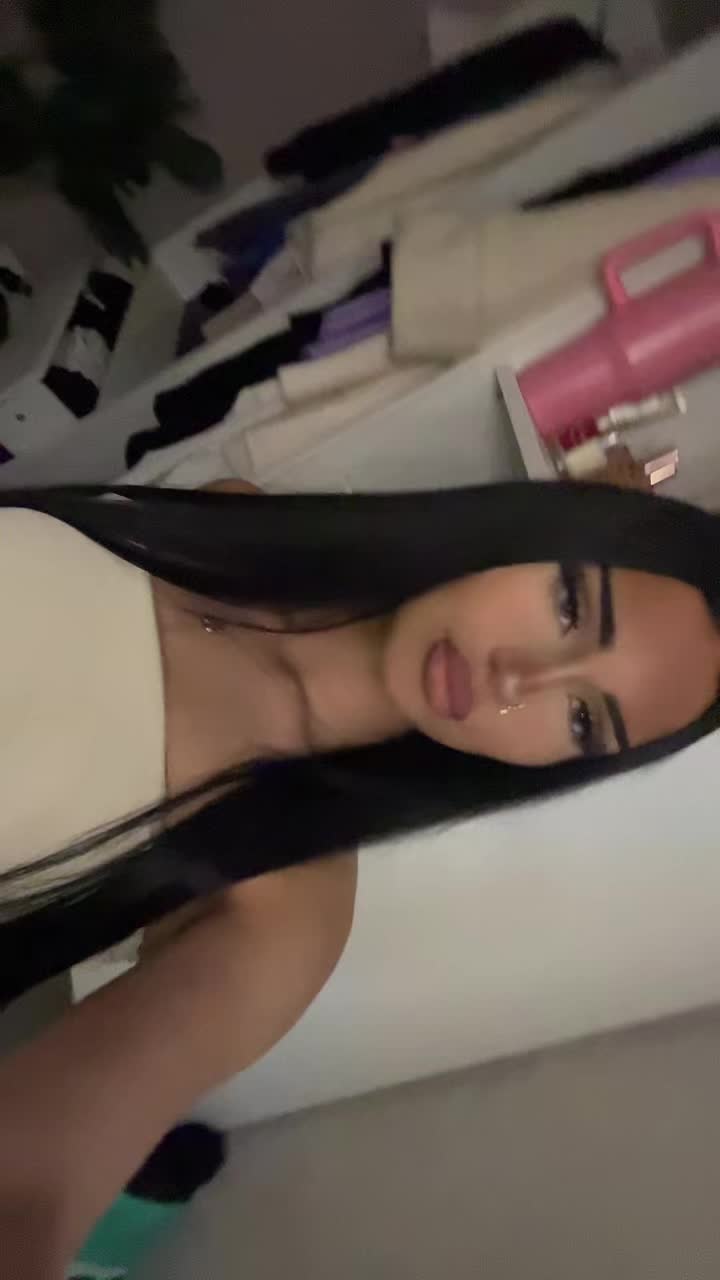 @lla.b9