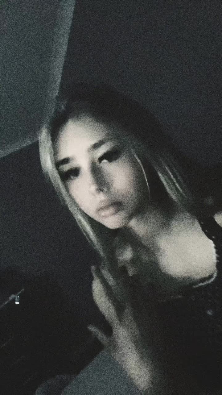 @ℳ🩶🐘