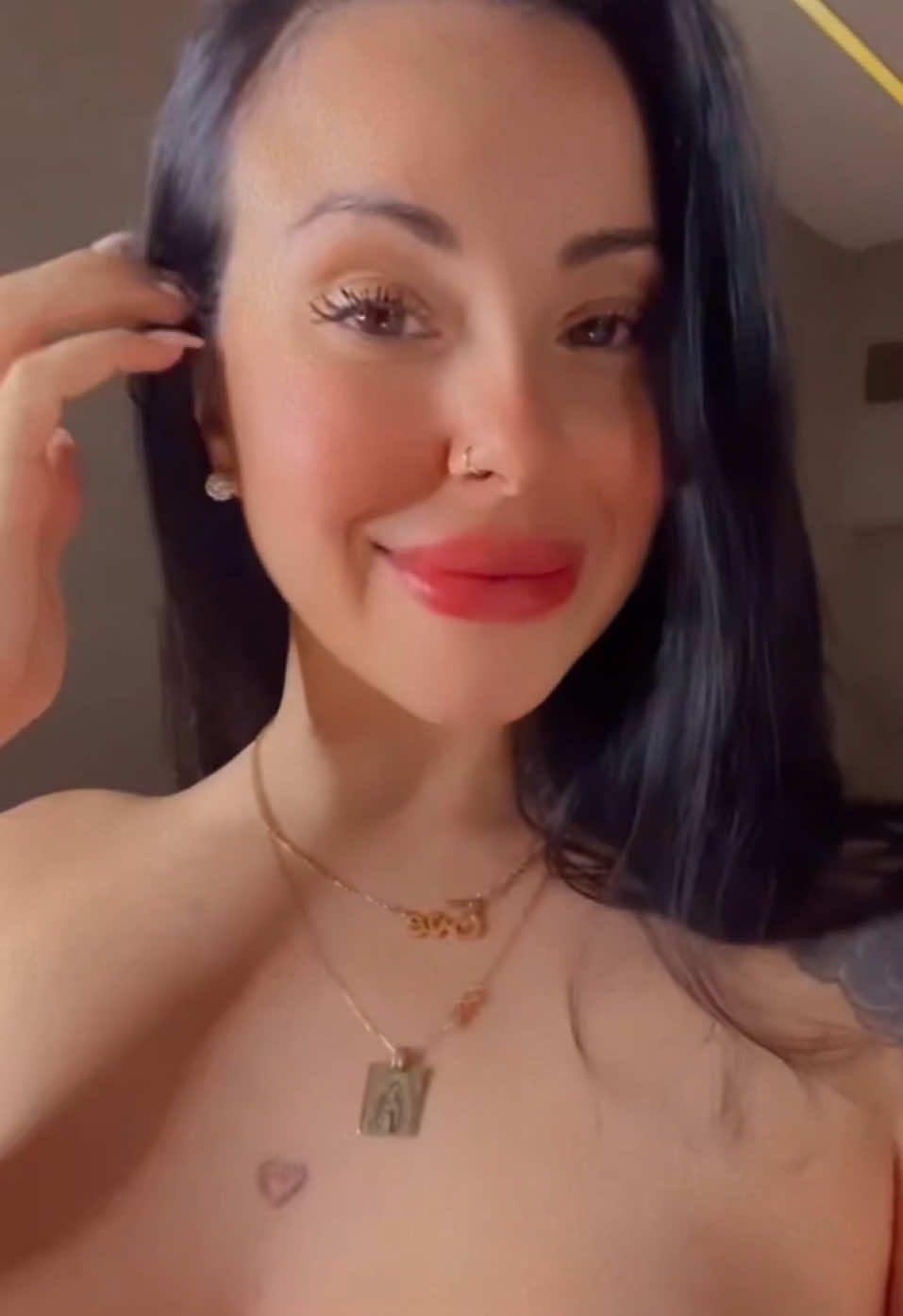 @evelyn santichia