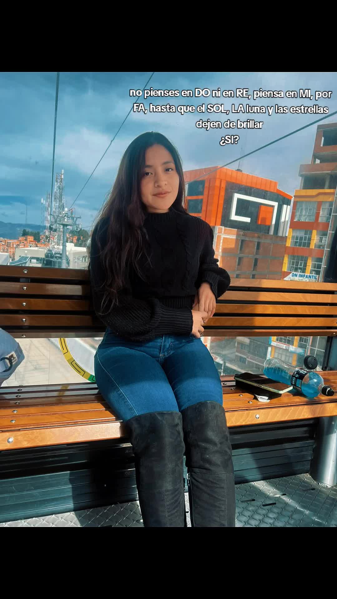 @𝐌𝐚𝐫í𝐚 ♫♡♪