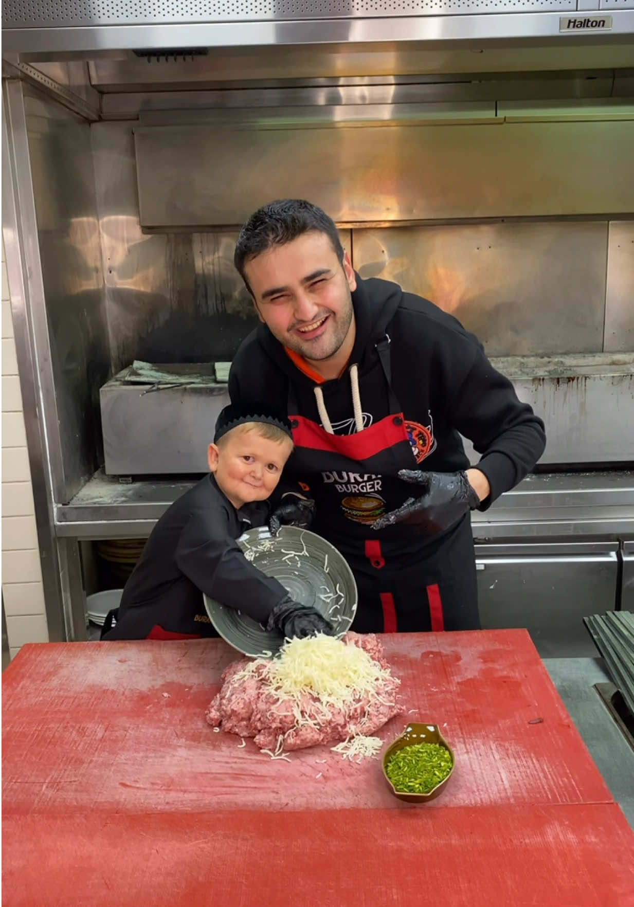 @cznburak