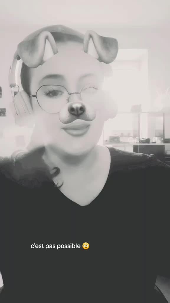 @:)🎀T🎀(:
