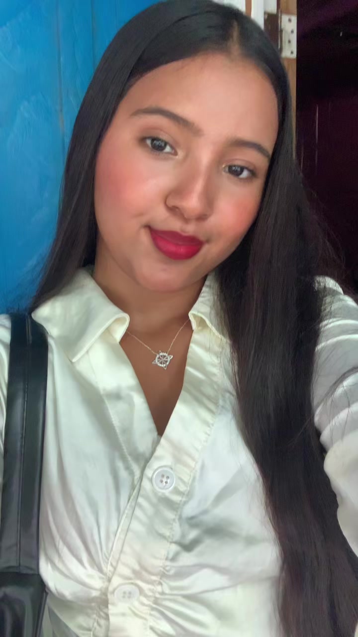 @emi👸❤️