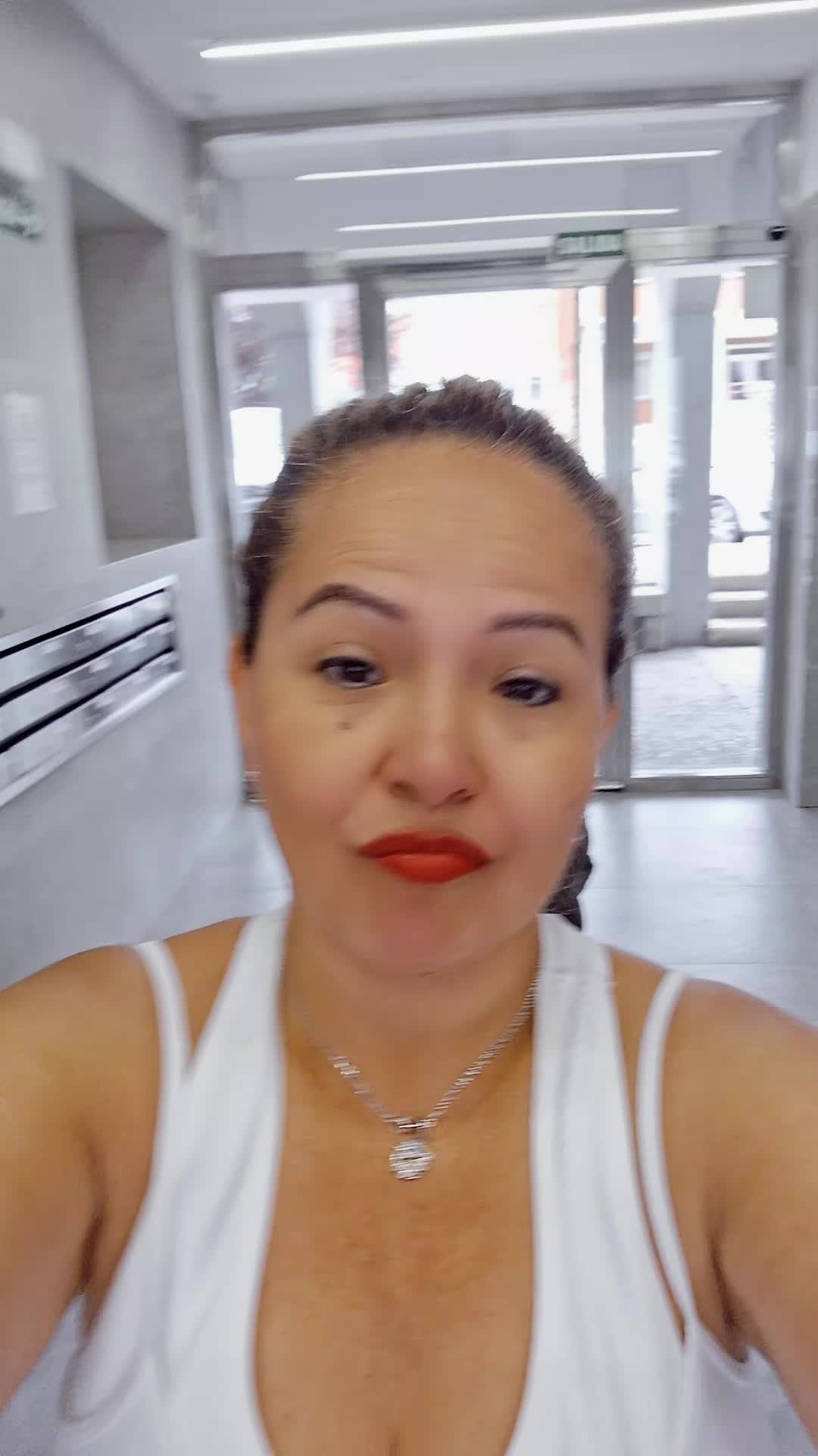 @amor amor 87858224256105