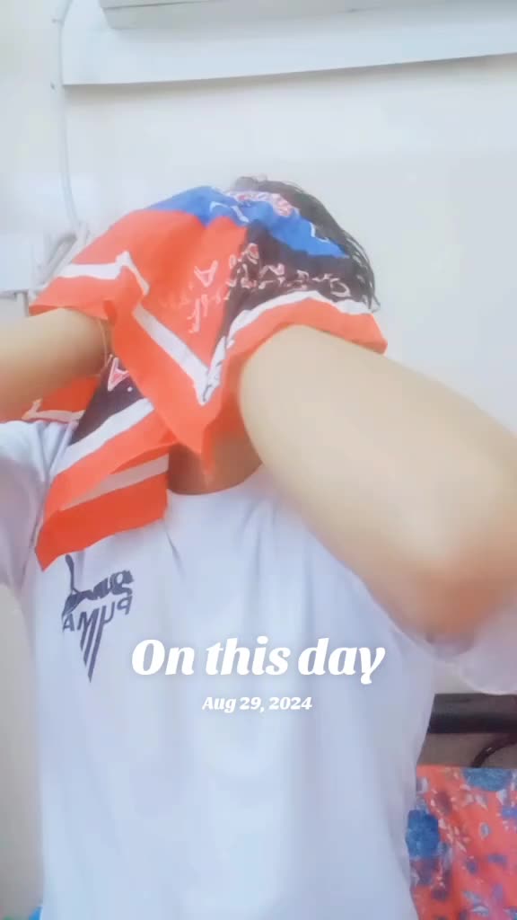 @3ओटा बुढी को पोई 🫂👩❤️💋👨