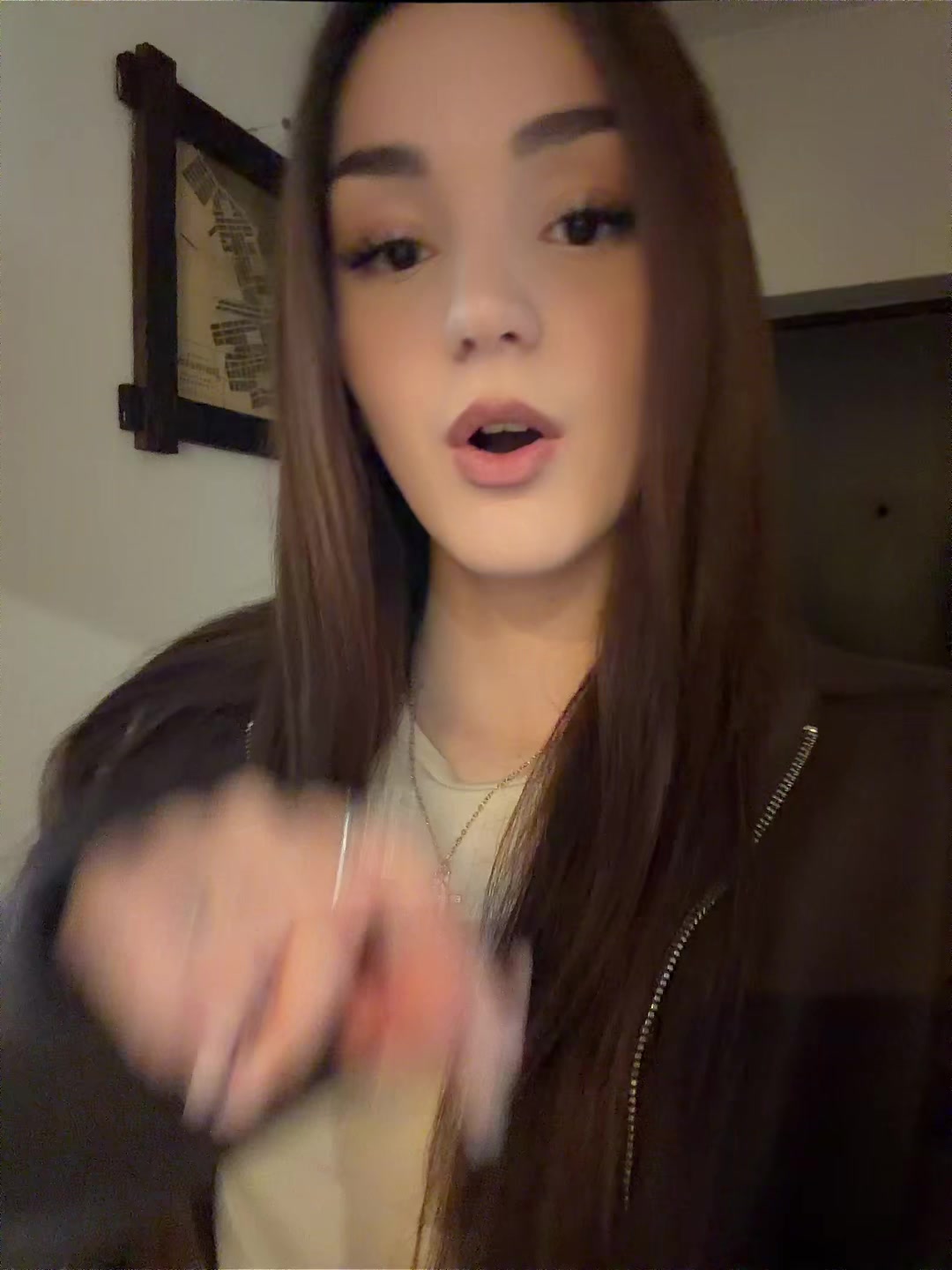 @Ева