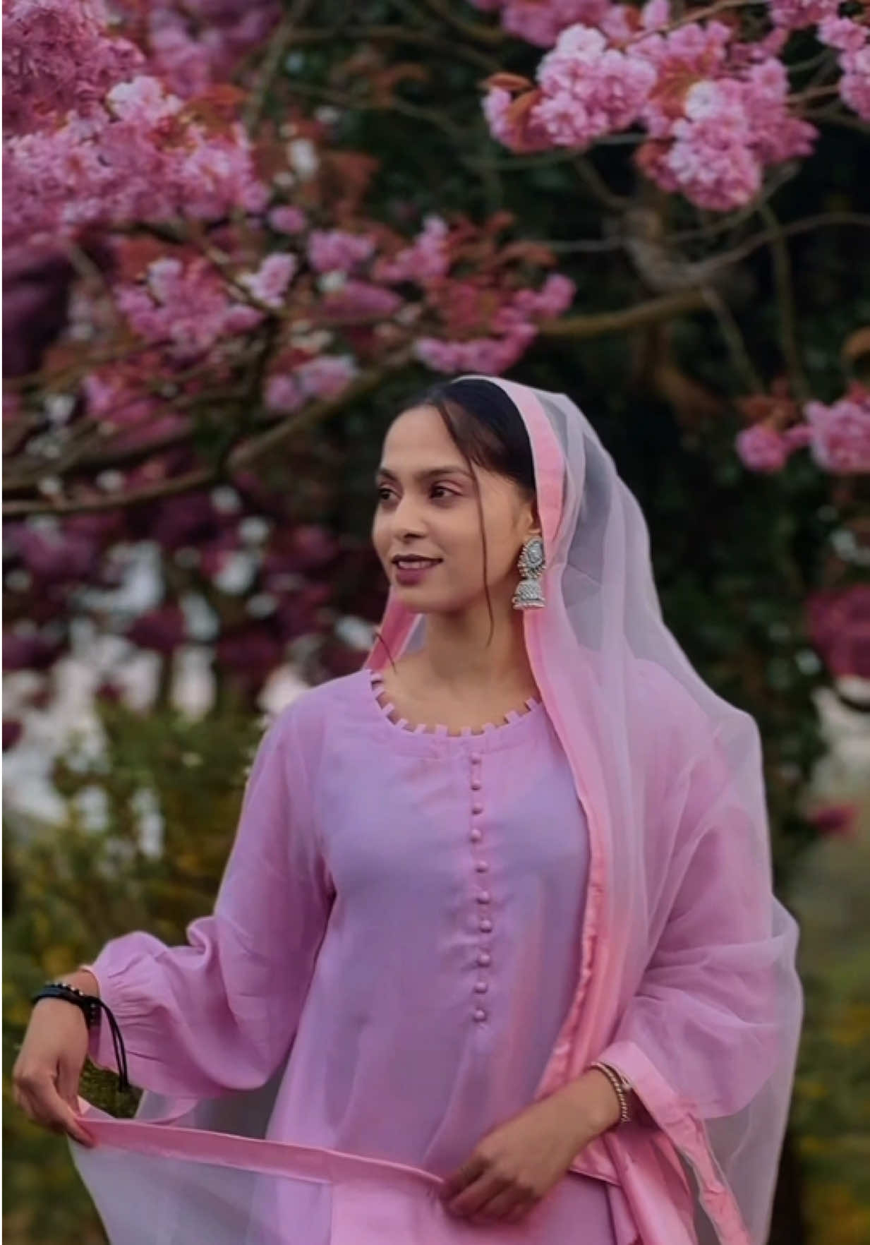 @Samia Begum