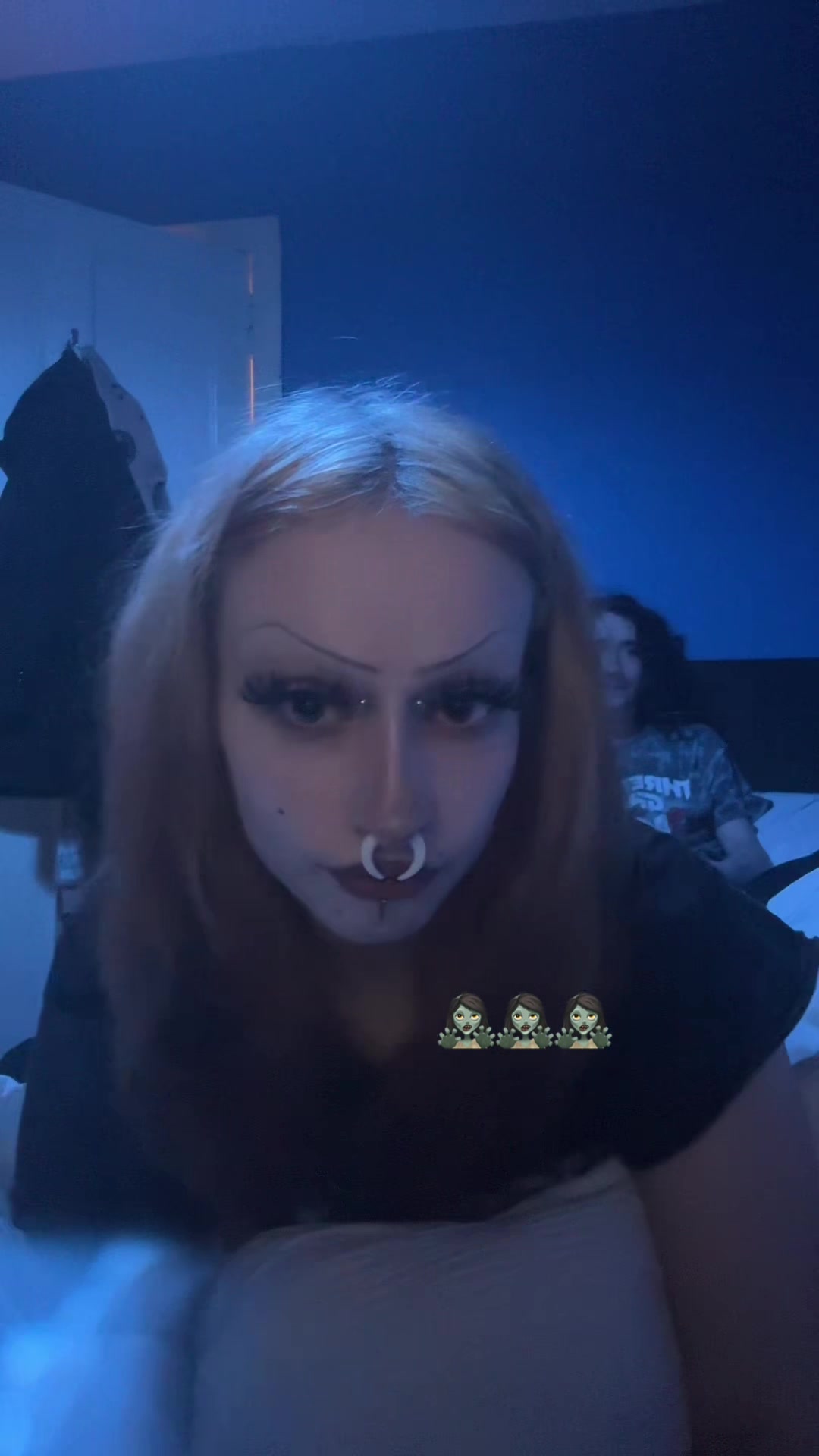 @𝖃𝖆𝖊