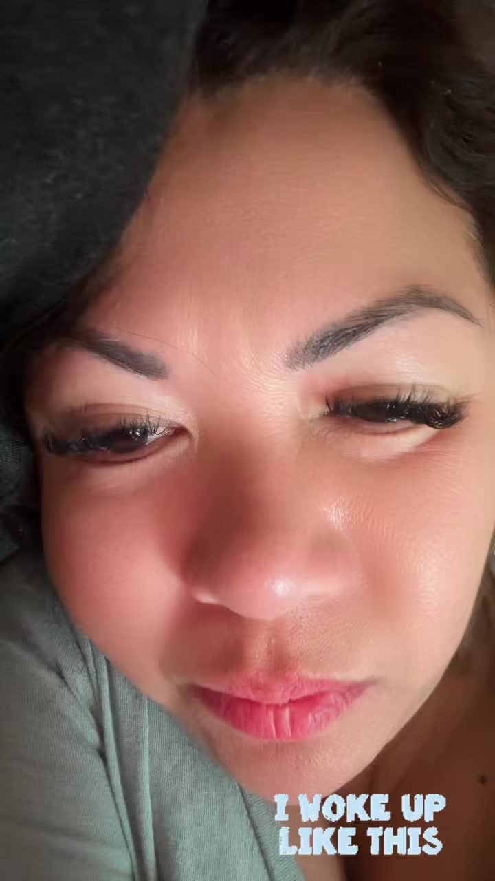 @Bella