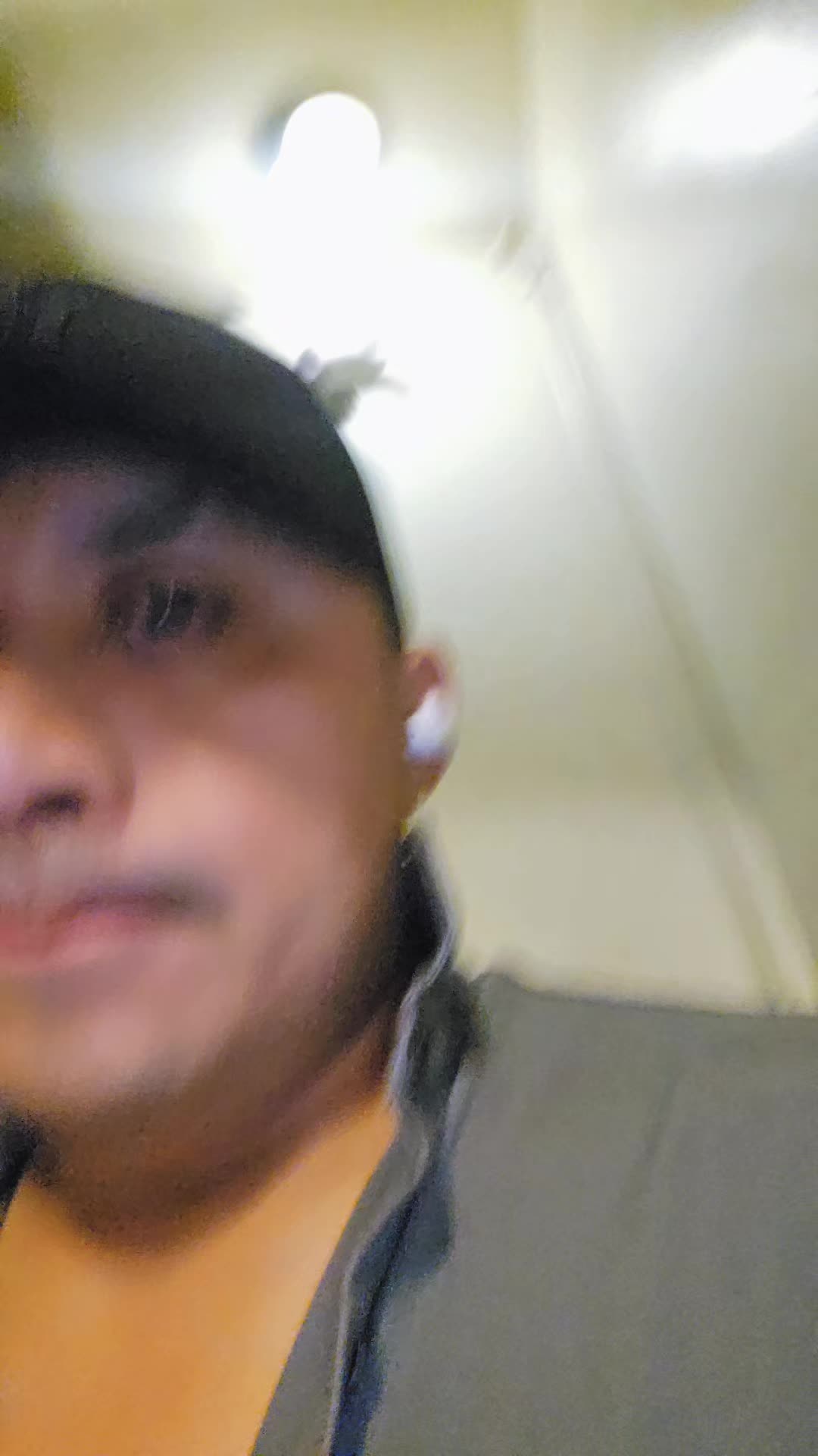 @3lbellodurmiente