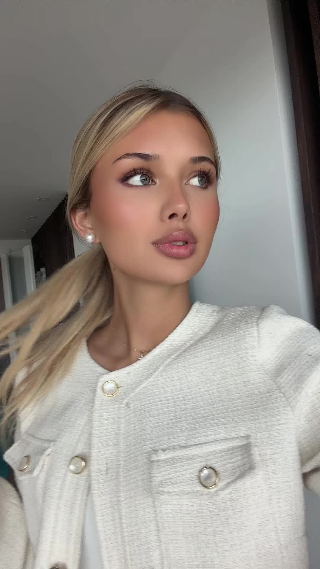 @lily.ihs