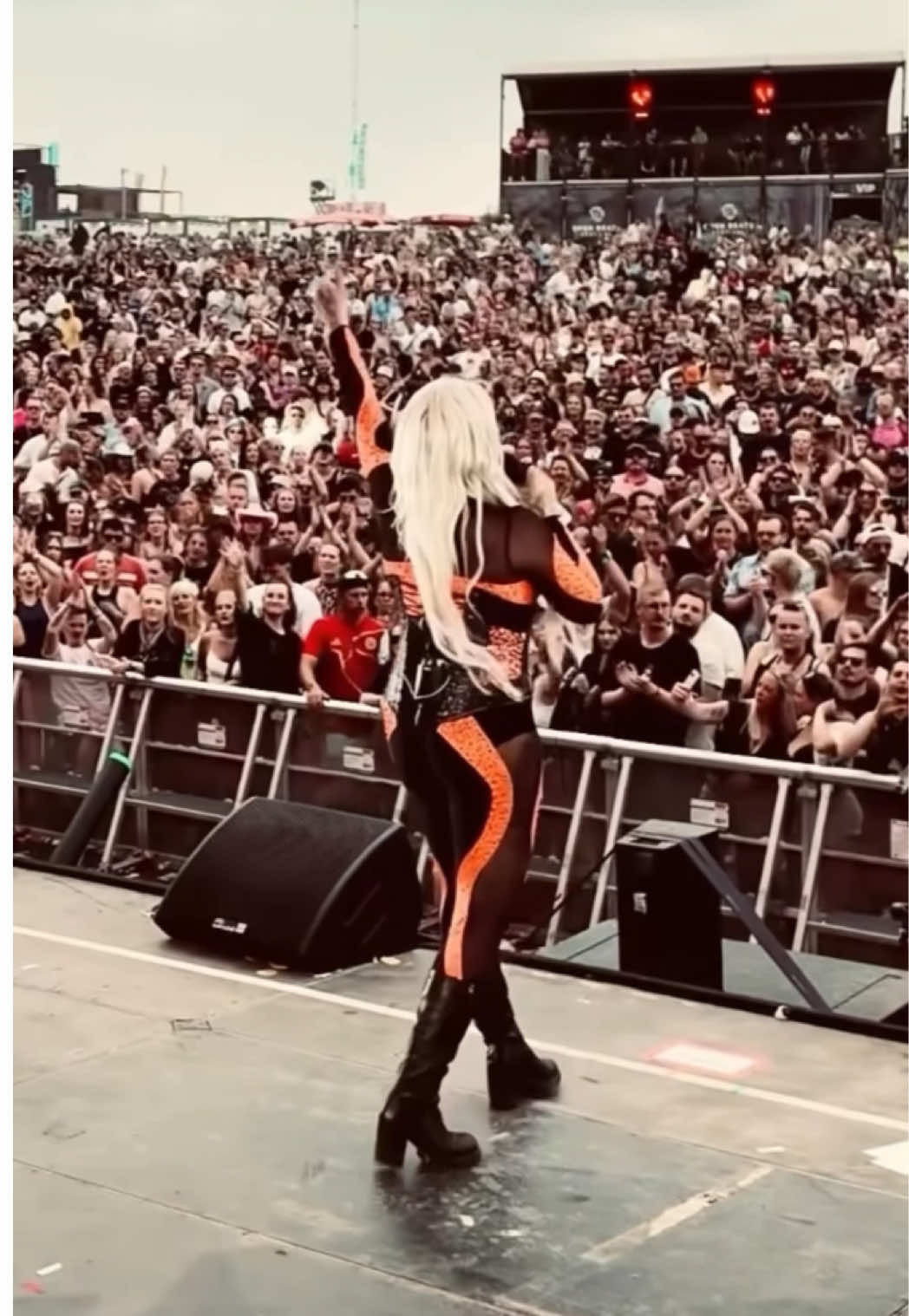 @Cascada