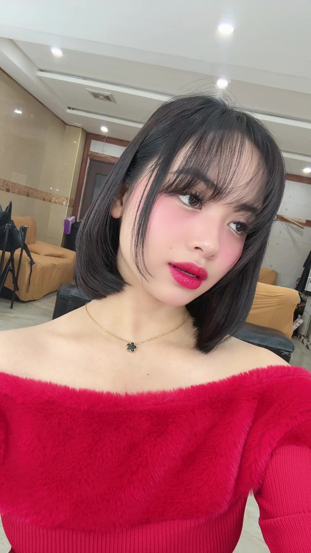 @Nicollei