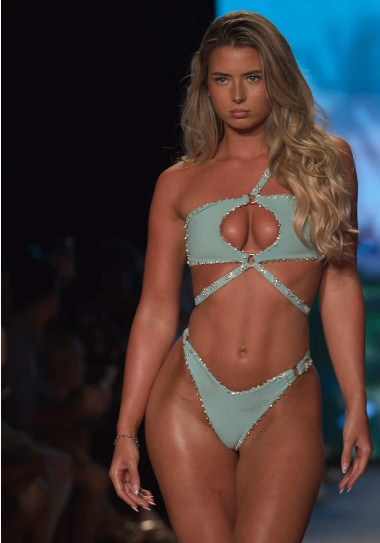 @Daniella💋