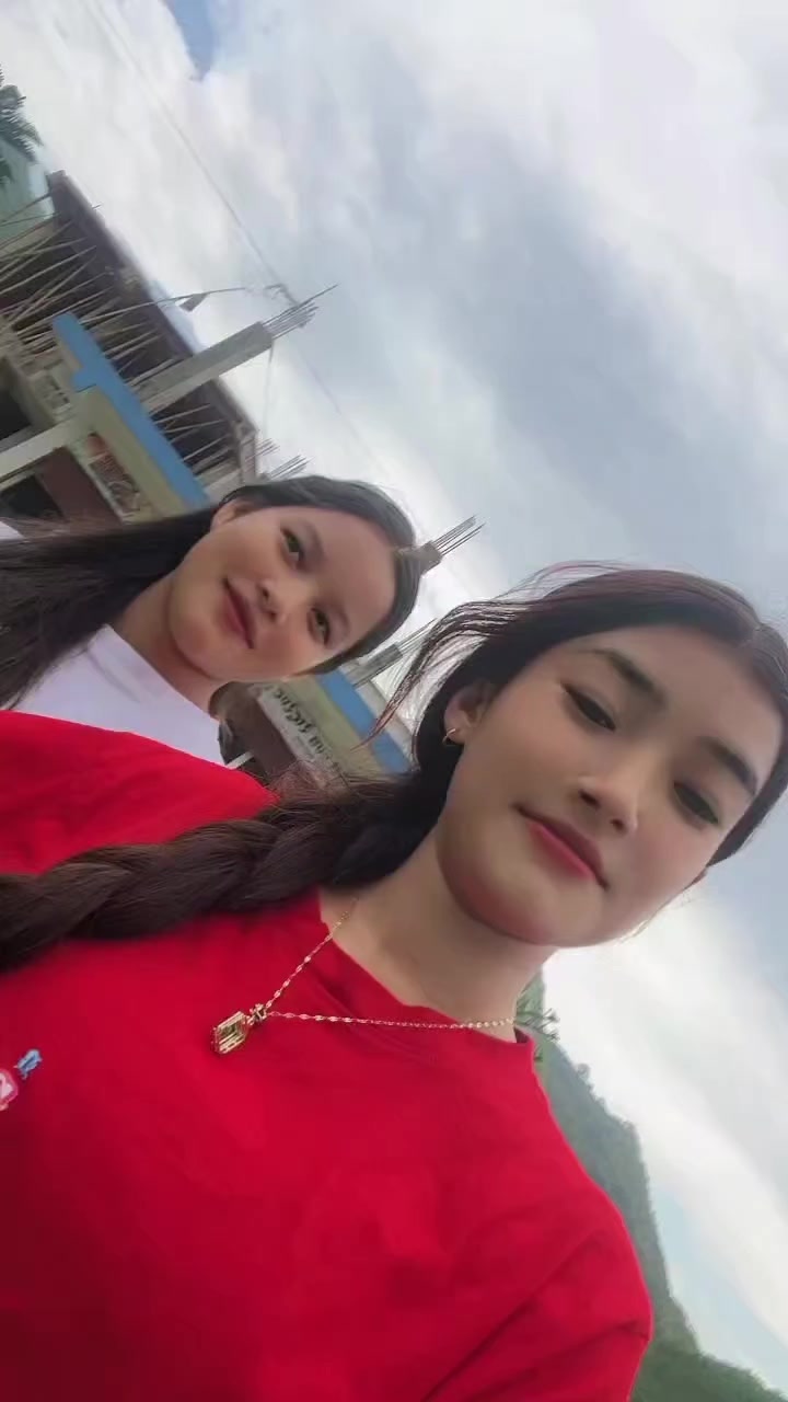 @Janu🕊️🌸