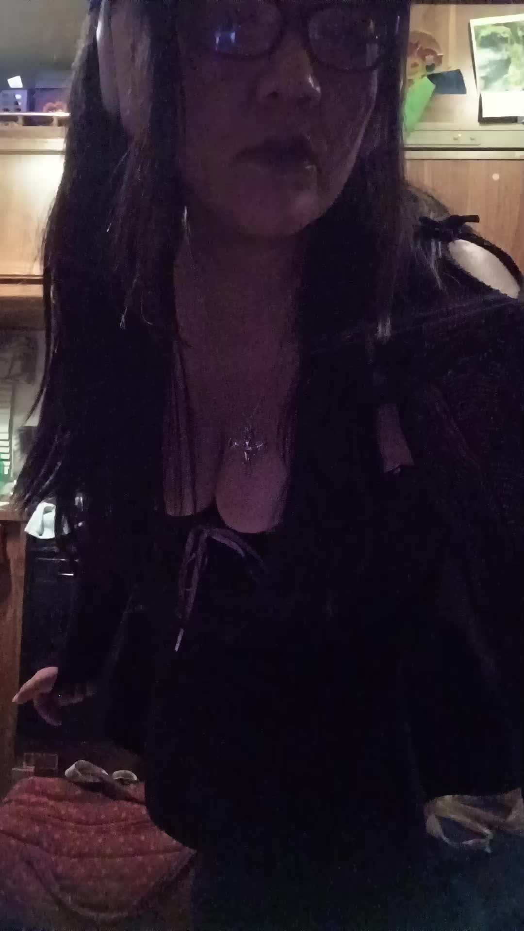 @hopelessrhia