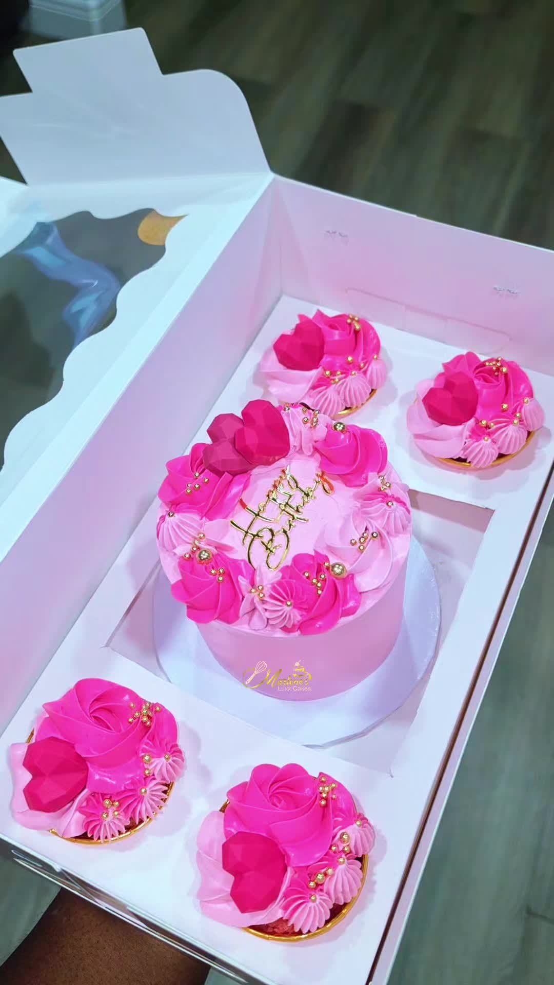 @Marlene'sLuxx_Cakes&Dishes