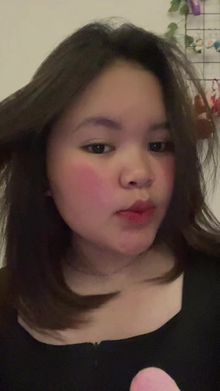 @Nisaa18